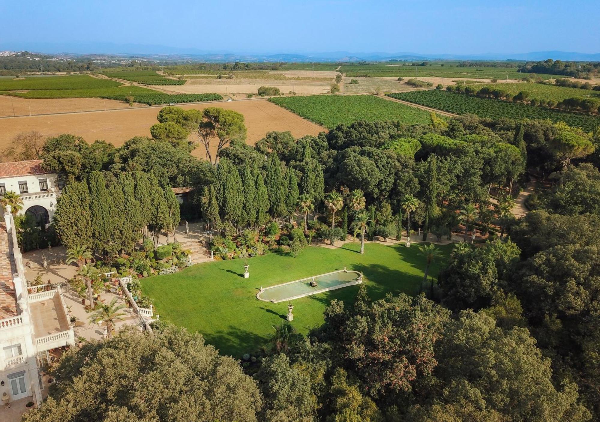 Chateau Hermitage De Combas Aparthotel Servian Luaran gambar