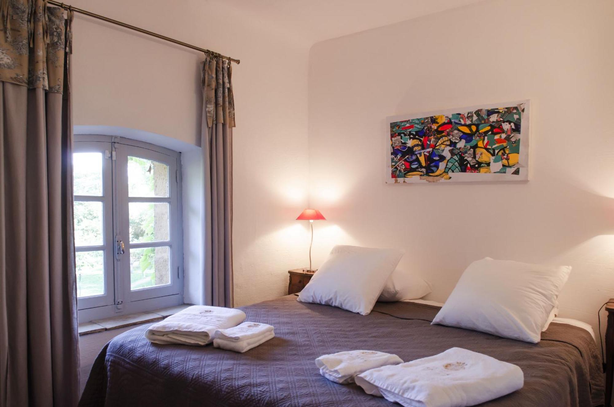 Chateau Hermitage De Combas Aparthotel Servian Luaran gambar