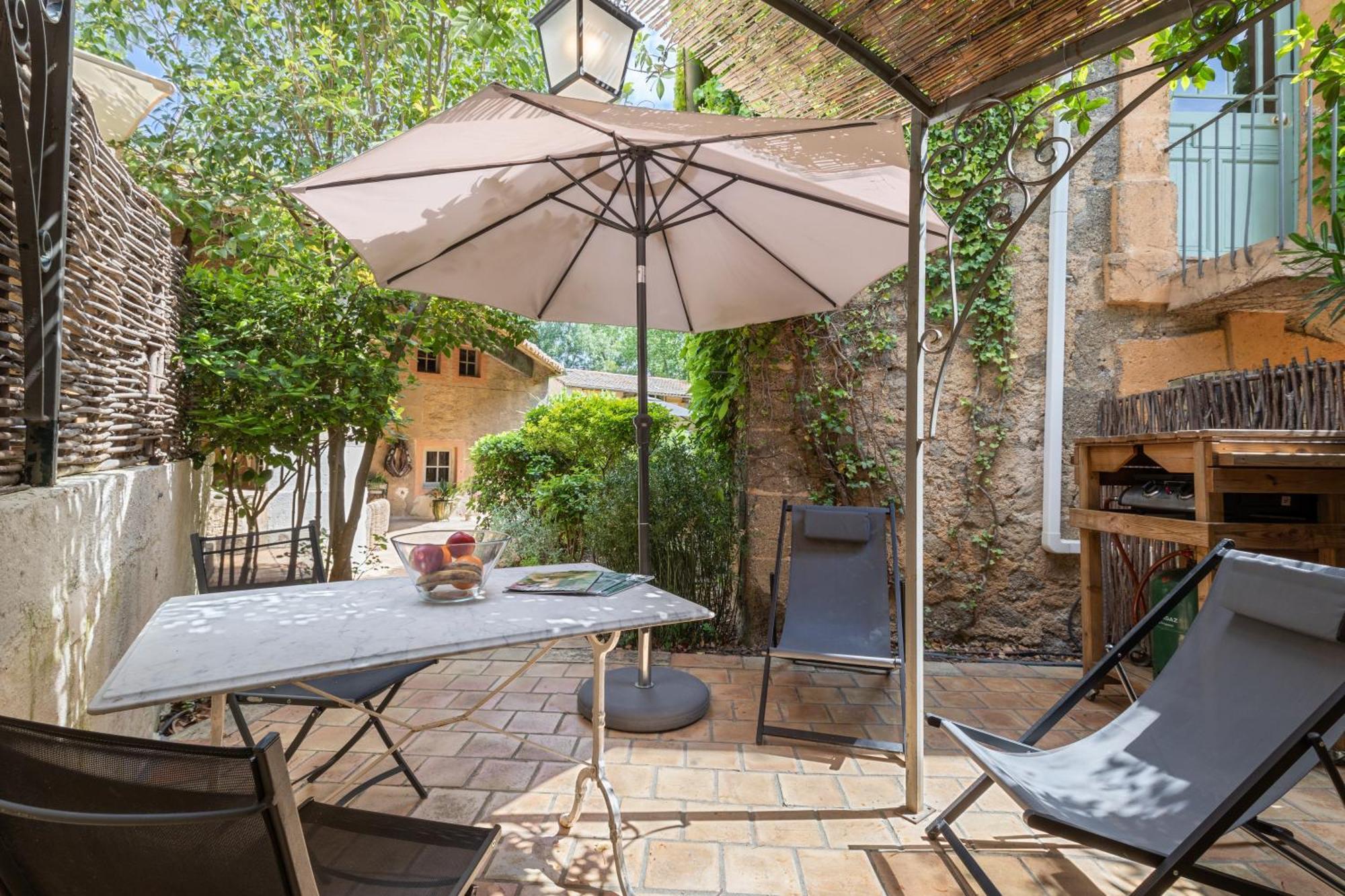 Chateau Hermitage De Combas Aparthotel Servian Luaran gambar