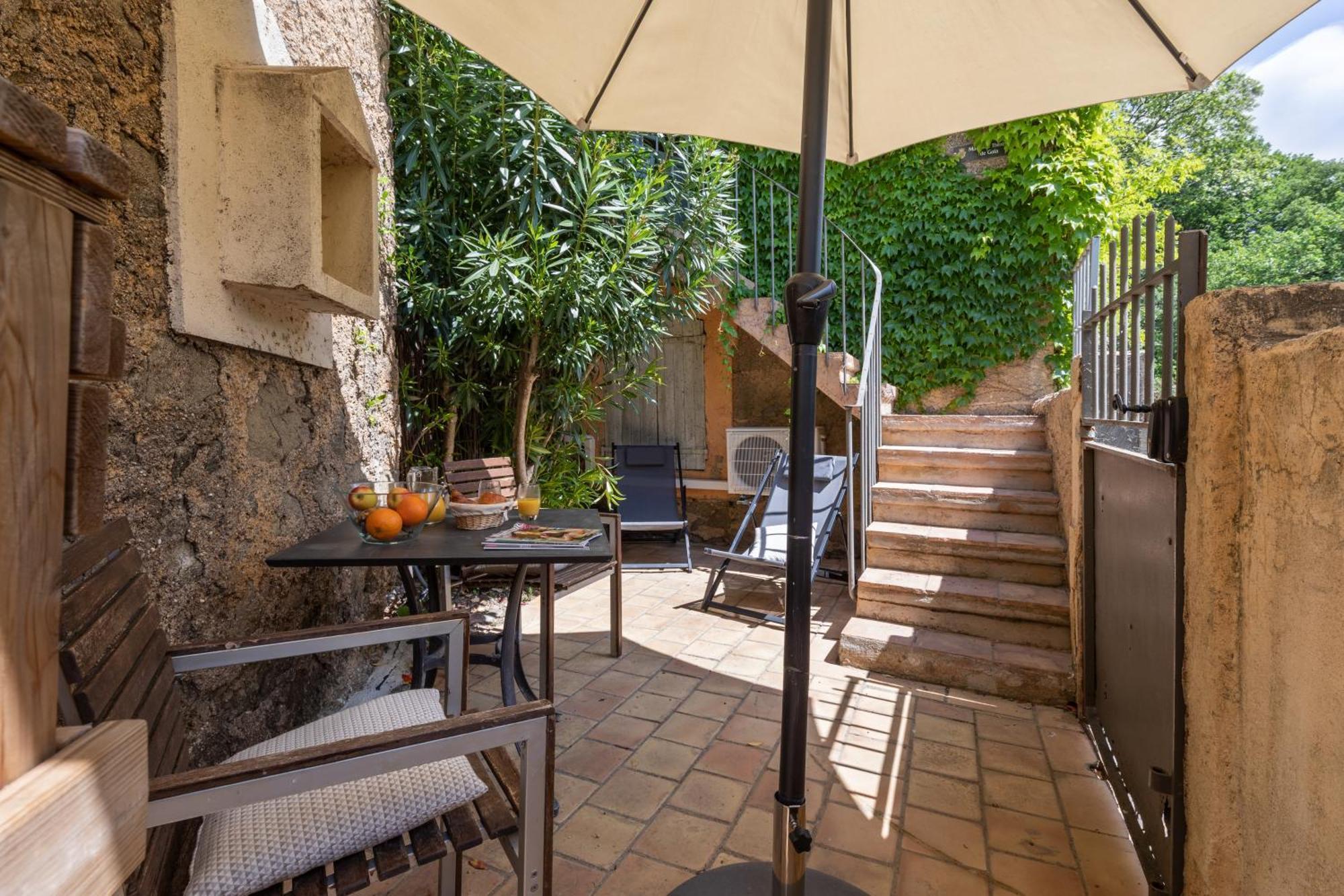 Chateau Hermitage De Combas Aparthotel Servian Luaran gambar